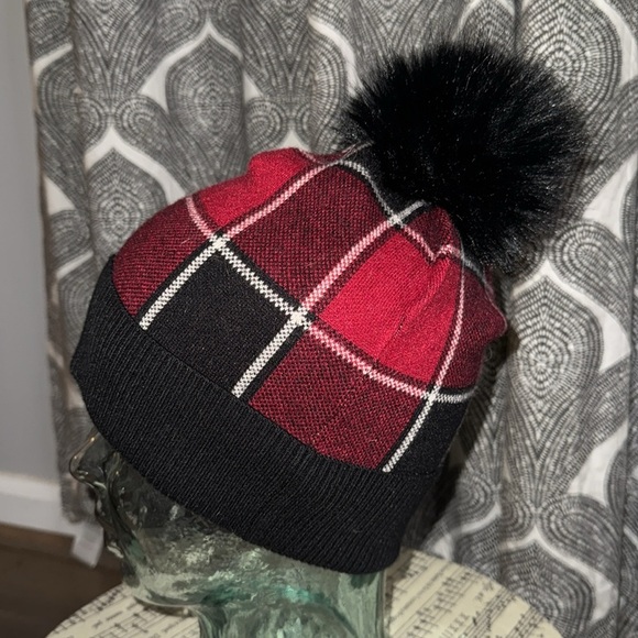 Rachel Zoe Red & Black Plaid Beanie - Picture 2 of 5